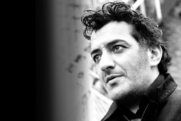 Умер во сне: в Париже внезапно скончался известный музыкант