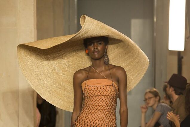 Сумасшедшая мода: топ-4 странных трендов для самых смелых