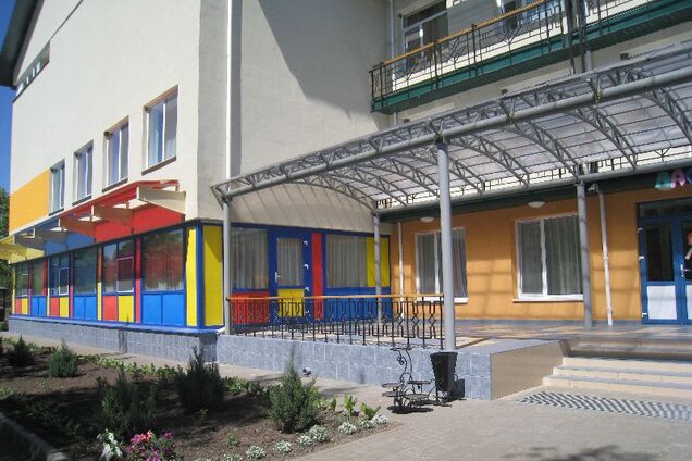 Отравление в детском лагере под Киевом: 8-летняя девочка скончалась, не выходя из комы