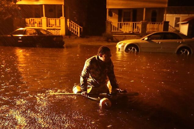 Смертельний ураган 'Флоренція' досяг берегів США: фото і відео 'армагеддону'