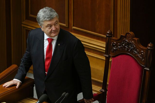 Порошенко выступит в Раде: озвучена новая дата послания