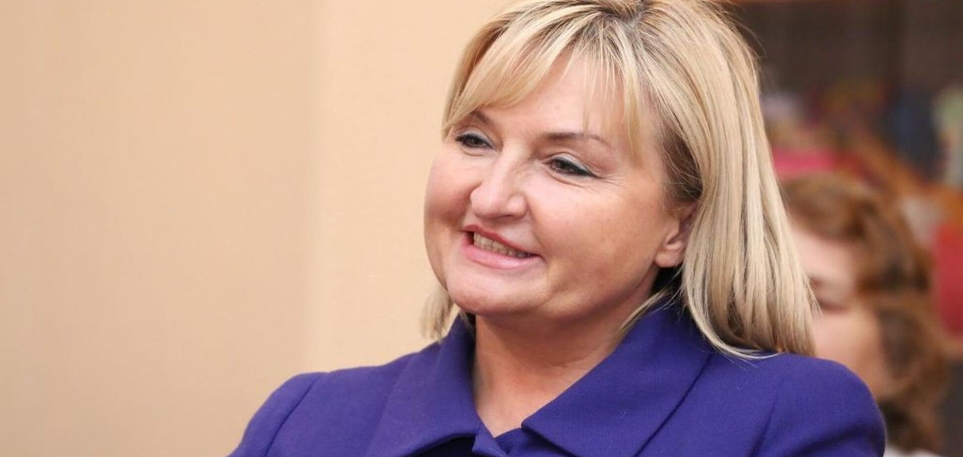 Госслужащим ''заморозят'' зарплаты в 2019 году: названы причины