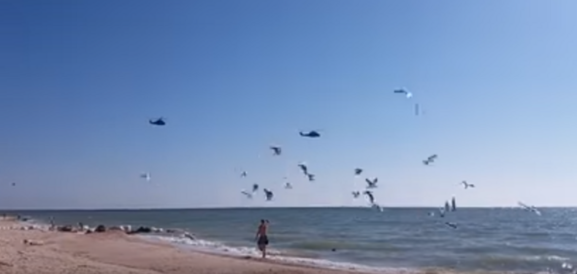 З'явилося відео з військовою авіацією над популярним курортом в Україні