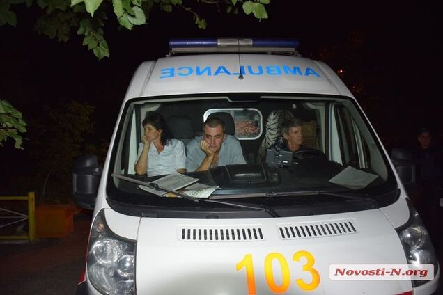 ''Вел себя неадекватно'': в Николаеве случился инцидент со ''скорой''