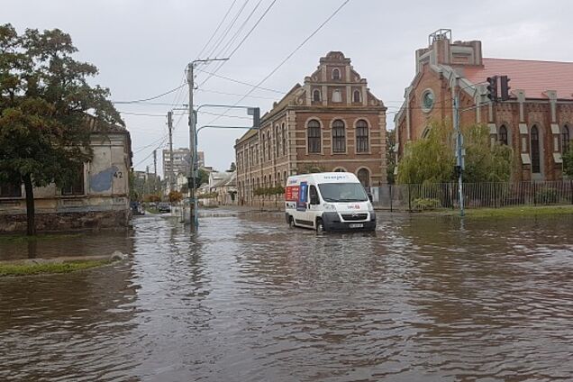 В Україні пішло під воду популярне курортне місто: фото і відео 'армагеддону'