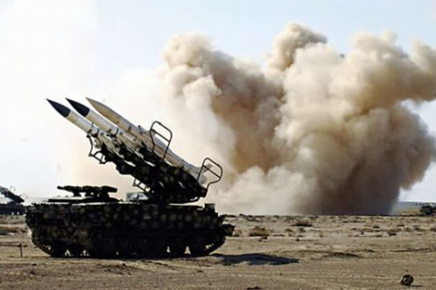 Ізраїль ударив із неба по аеропорту у Сирії: відео атаки