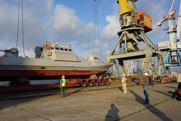 ''Дадим отпор России!'' Украина начала строительство военной базы на Азове