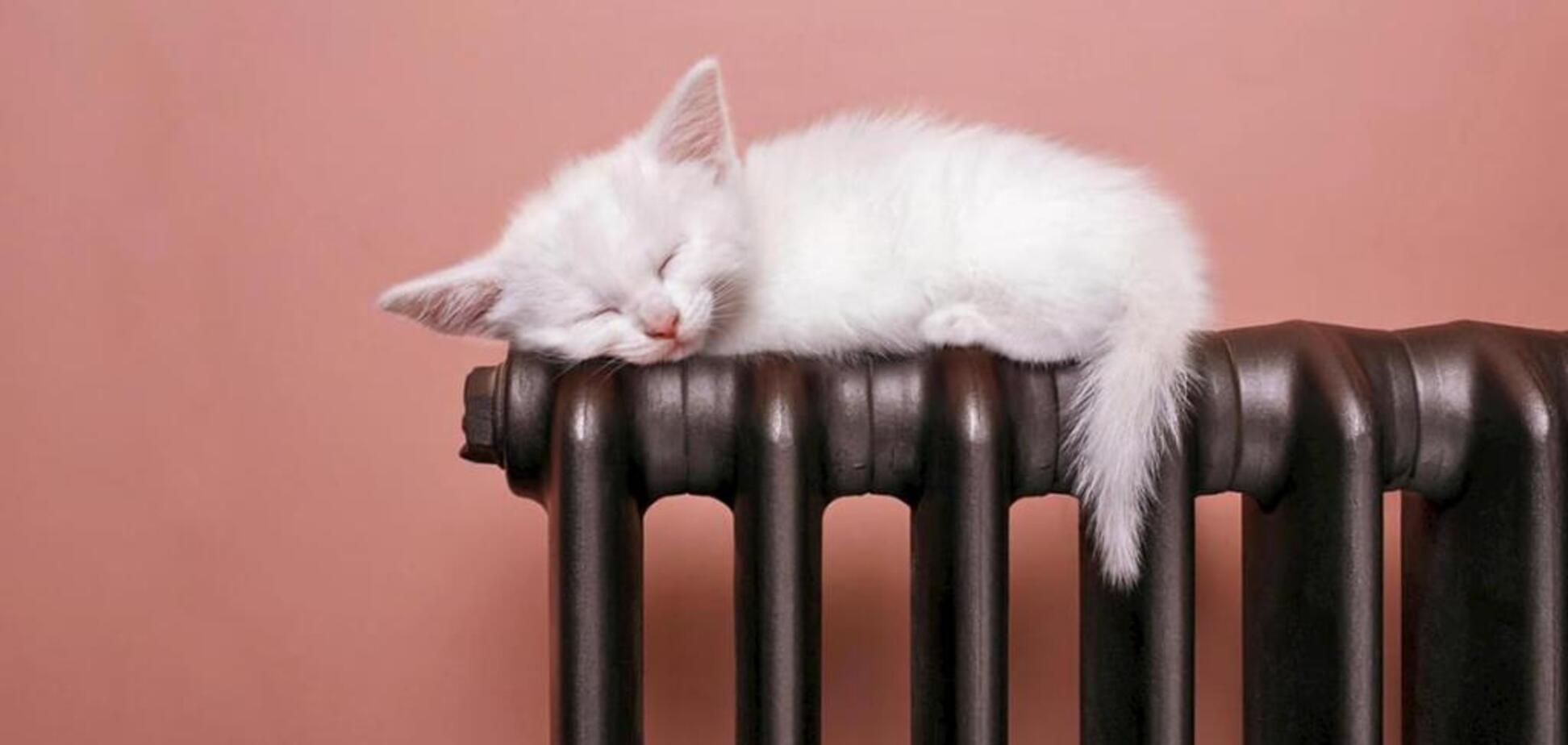 К зиме не готов каждый пятый дом: в Кабмине рассказали, кто рискует остаться без тепла