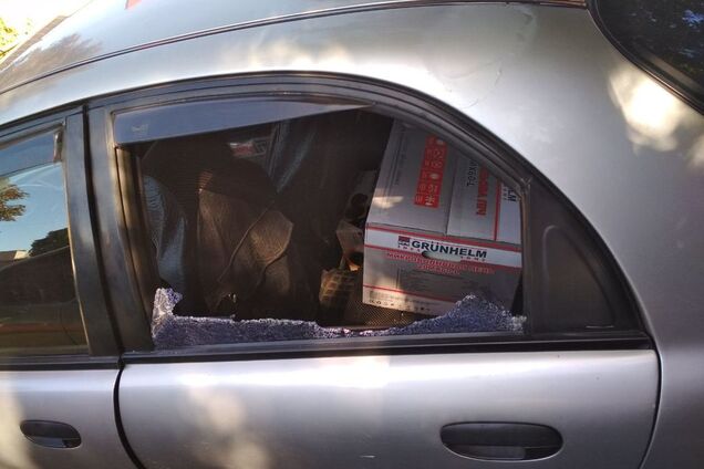 В Запорожье наглый грабитель 'вскрыл' легковушку 