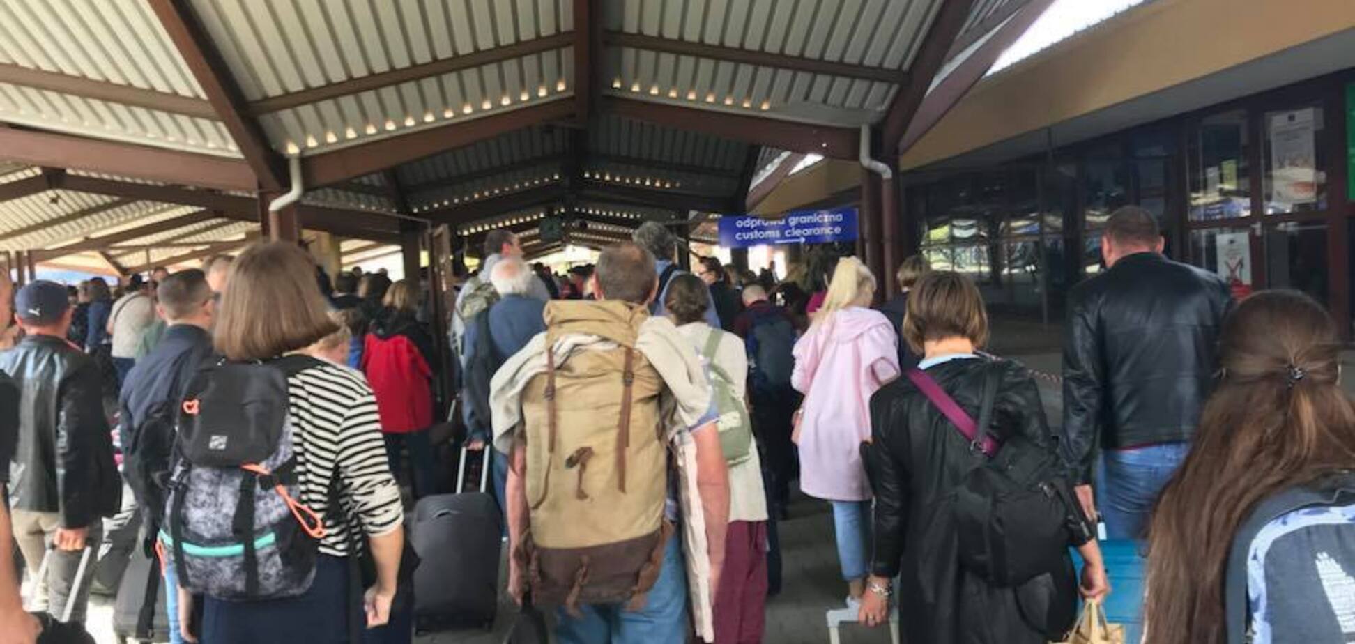 Національна біда: молодь лишає Україну, бо не бачить перспектив