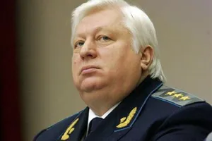 Пшонку й Азарова викликали у ГПУ: опубліковані документи