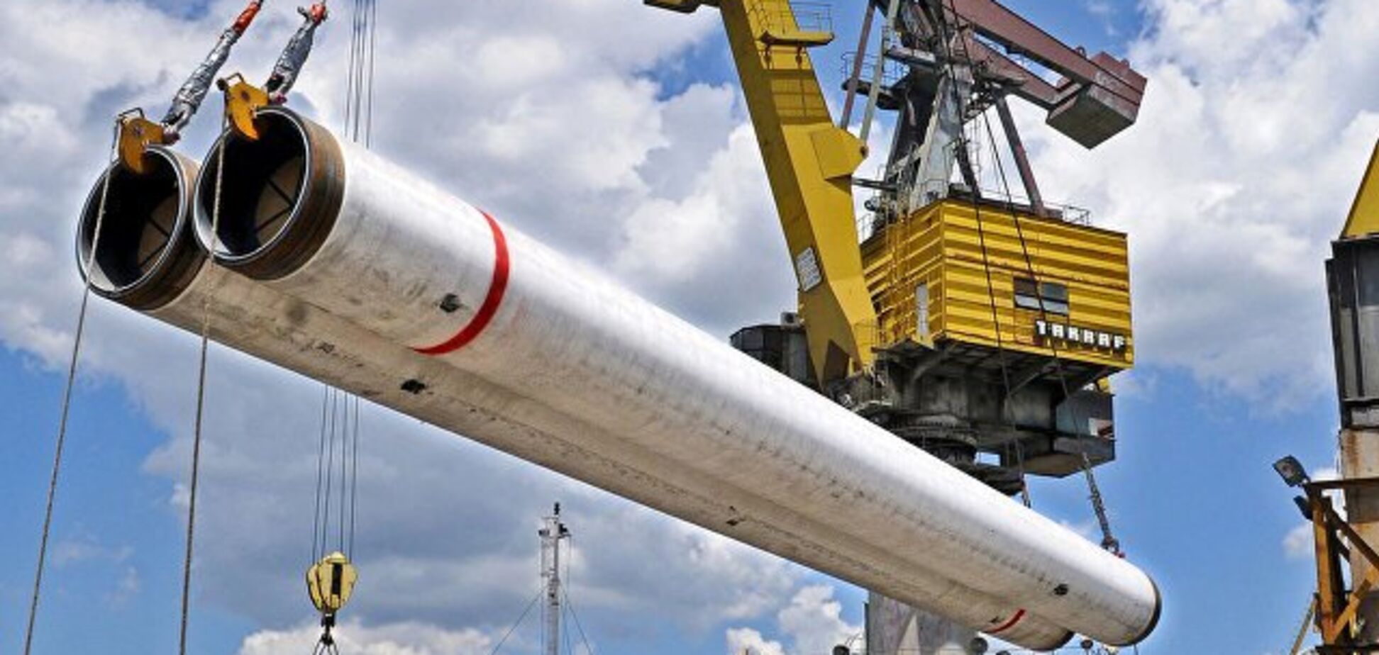 Газопровод в обход Украины: Путин нашел подход к стране ЕС