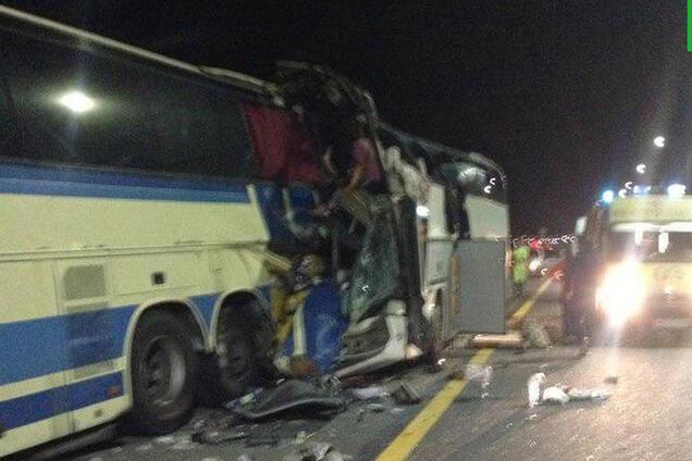 У Росії зіткнулися два автобуси: загинуло четверо, поранено десятки пасажирів. Перші фото та відео ДТП