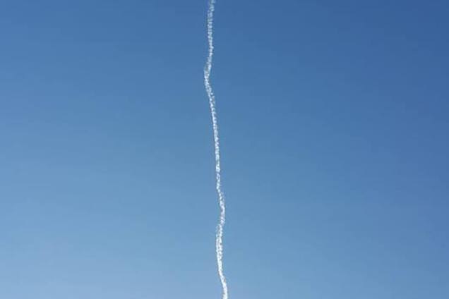 ''Самолет сбили?'' В небе над Крымом прогремел мощный взрыв