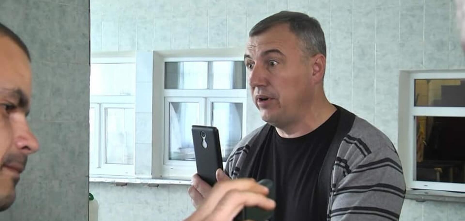 Жорстоке побиття журналістки на Дніпропетровщині: скандального чиновника покарали