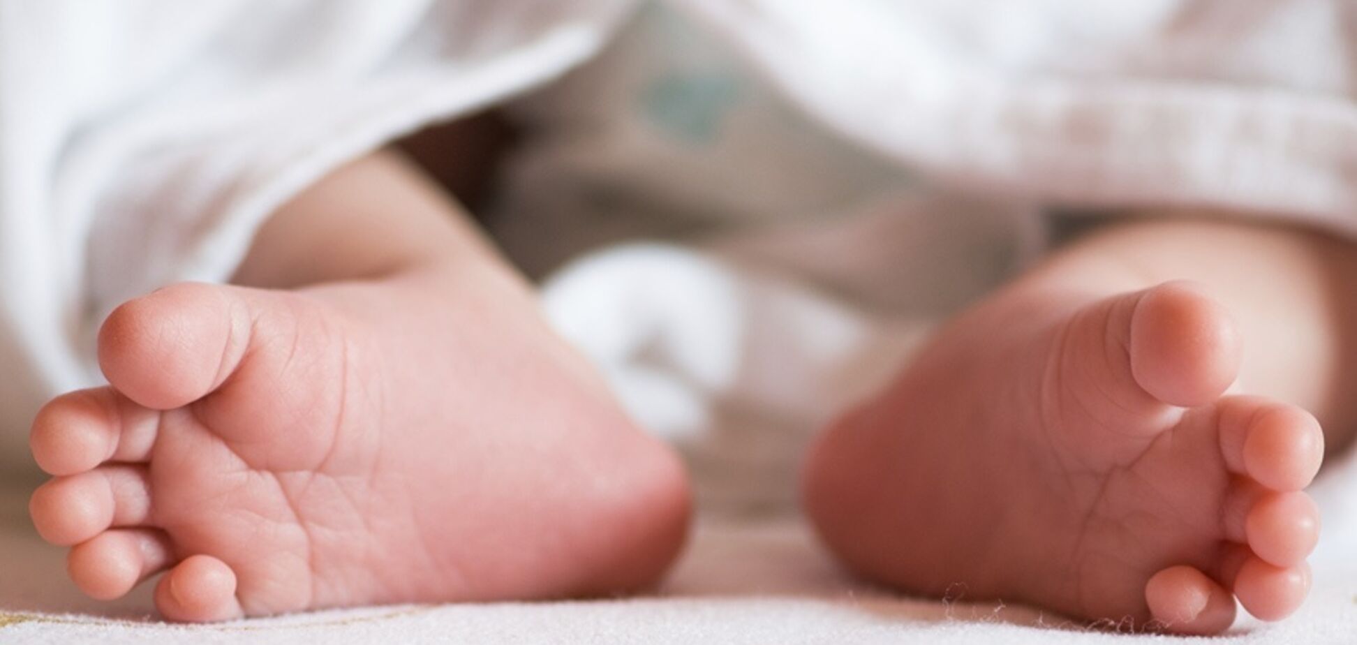 ''Батько відмовився'': у Херсоні виправдалися за скандал із мертвими дітьми ''на звалищі''