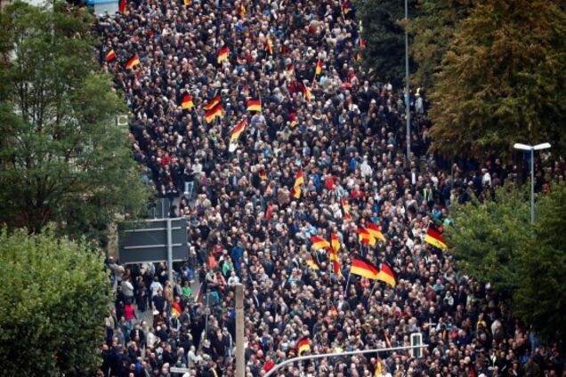 Сотні затриманих: в Німеччині сталися масові зіткнення