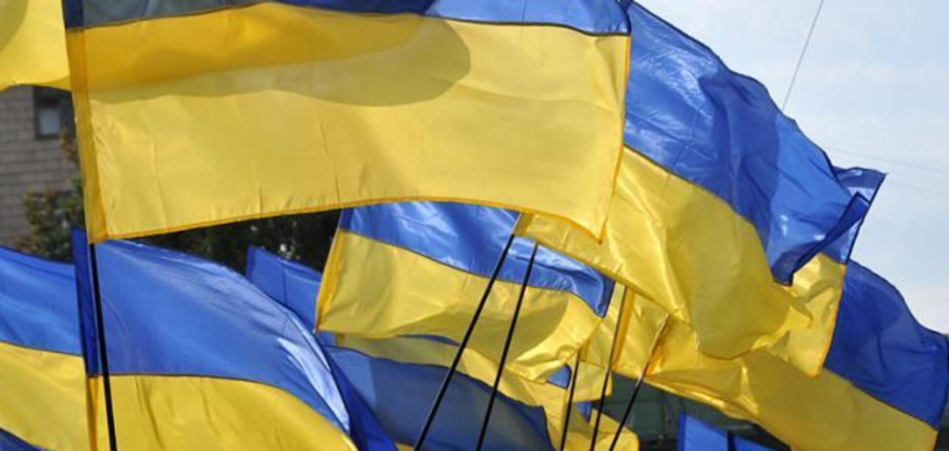 Толпой бежали в ''ненависную Украину'': на пункте пропуска с 'Л/ДНР' произошел показательный инцидент 