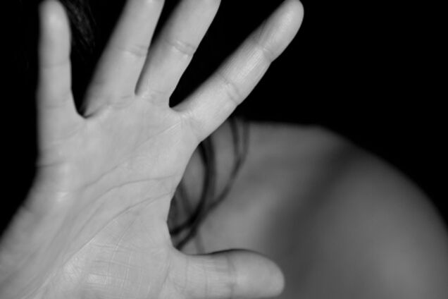 ''Той, хто одного разу вдарить жінку, назавжди вб'є в собі чоловіка''