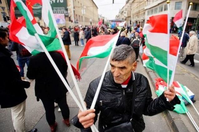 ''Готуються до окупації'': українці побоюються витівок Угорщини на Закарпатті