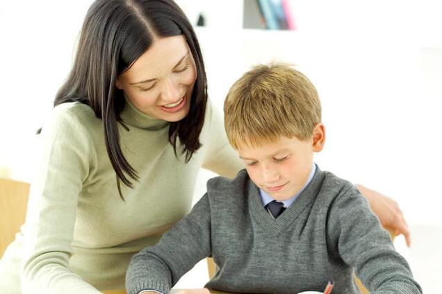 Як допомогти дітям з навчанням: батькам дали пораду