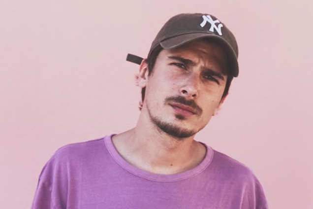 Дорофеева показала Позитива без штанов