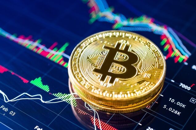 На месте Ленина в Киеве установят виртуальный памятник