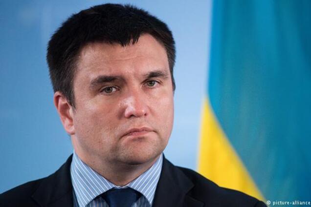 Навіть Сталіну не прийшло в голову робити 'гібридну загрозу' на Закарпатті