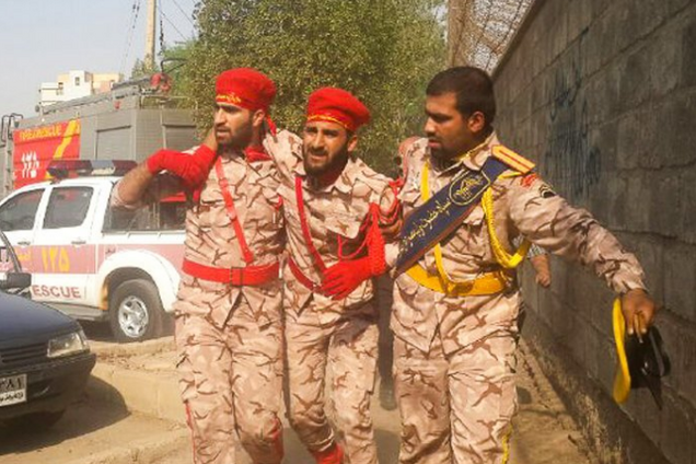 В Иране устроили теракт на военном параде: 29 жертв, десятки раненых