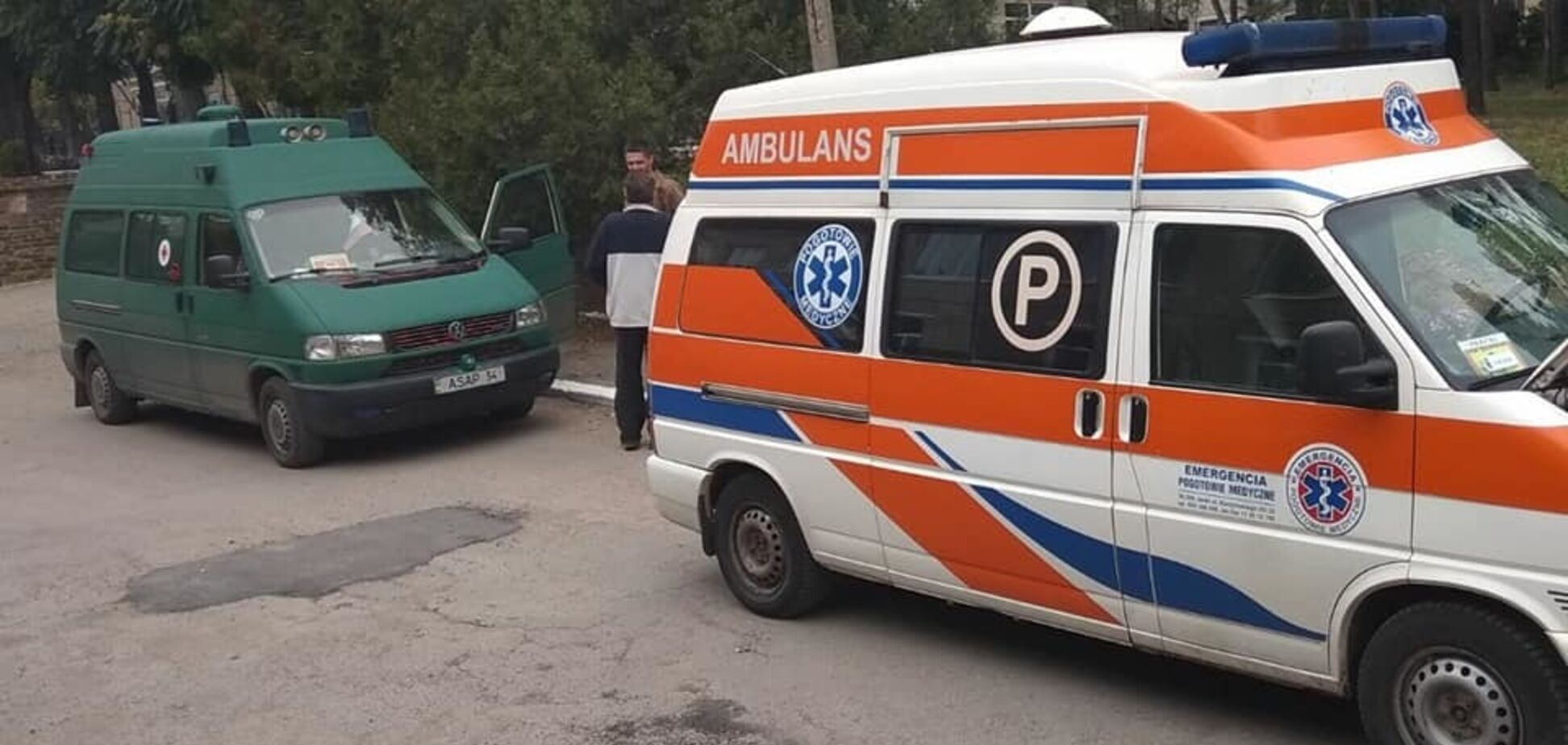 В Україні поліцейська збила жінку похилого віку на переході: перші фото і подробиці