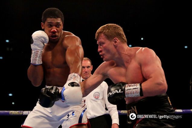 ''Всего пара хороших'': Льюис оценил бой Джошуа – Поветкин