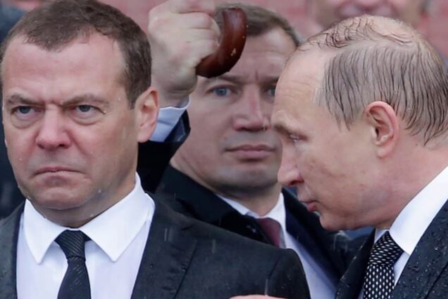''Нижче за дрібного Медведєва'': Путіна спіймали на новій аномалії з ростом