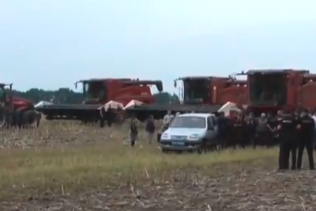 Хотіли спалити фермера з сім'єю: Україну накрила хвиля жорстоких нападів