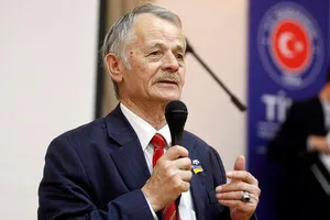 Україна може зробити для кримчан тільки одне — Джемілєв