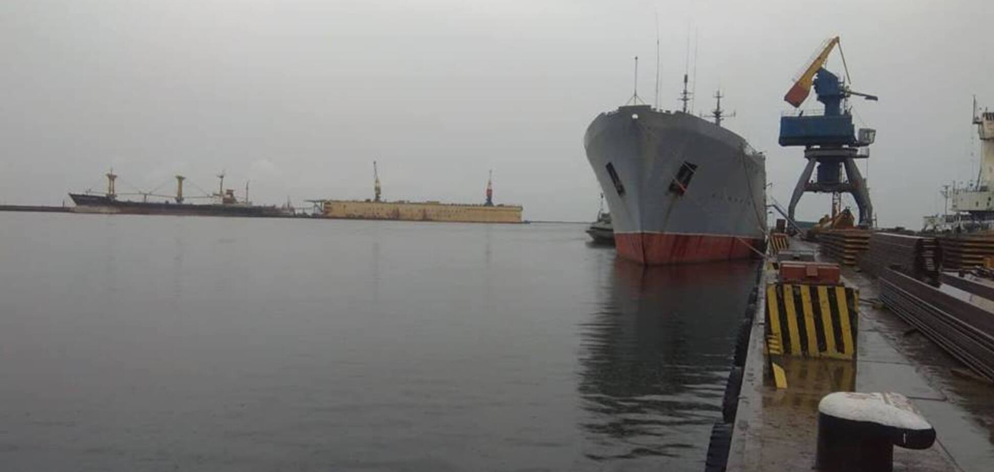 Несмотря на провокации России! Корабли ВМС успешно вернулись в украинский порт
