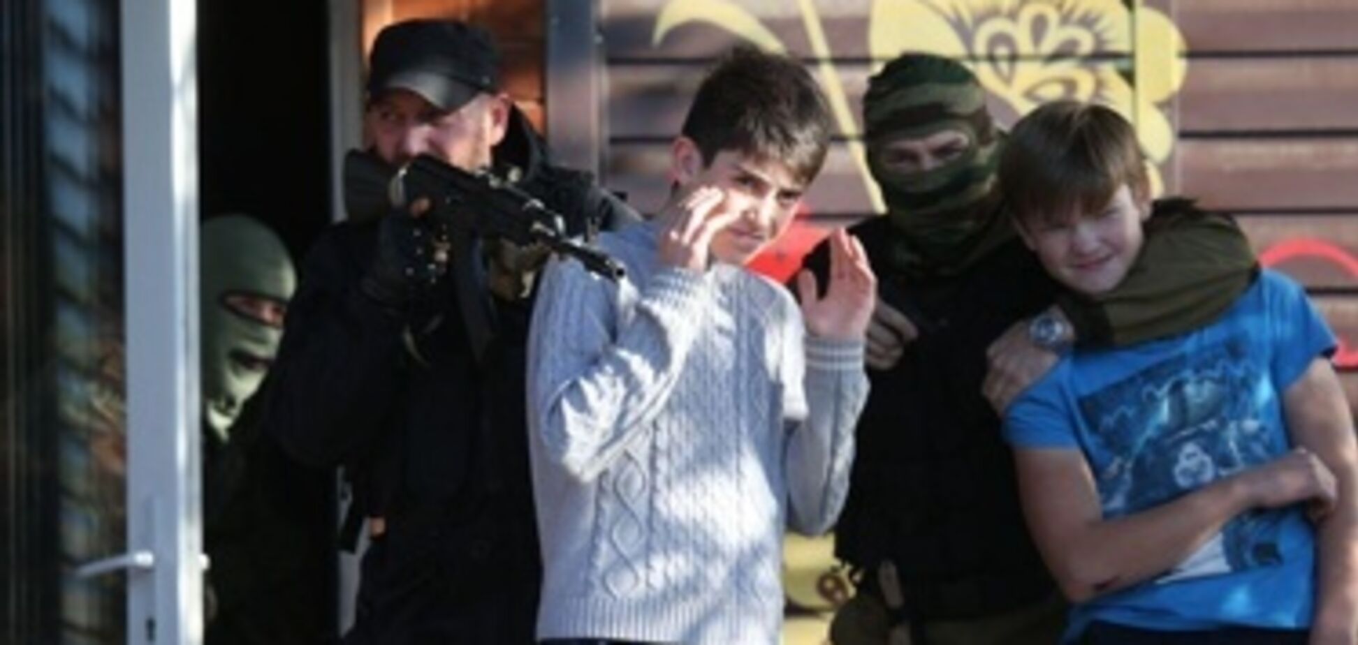 Як у Беслані: в Росії на розважальному заході ''захопили в заручники'' дітей