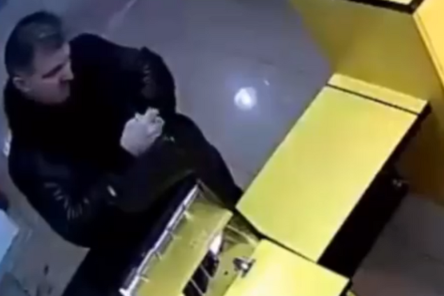 Покушение на Окуеву: появилось видео еще одного преступления киллера