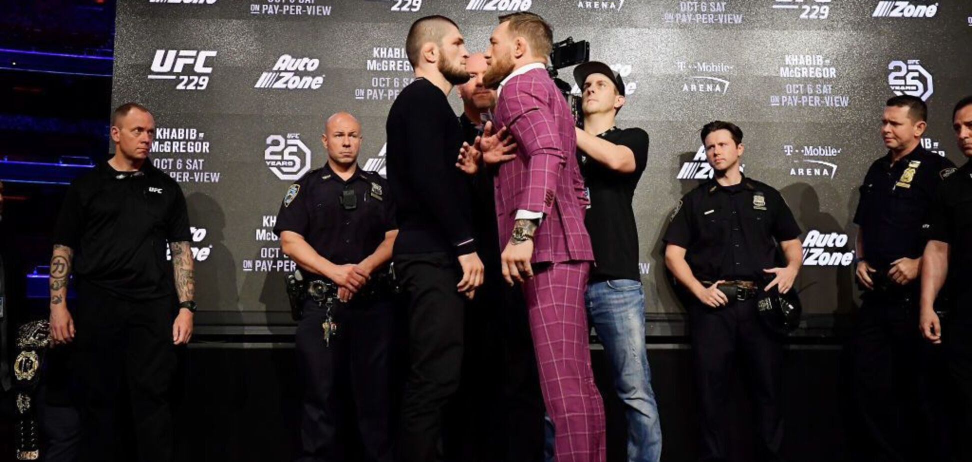 МакГрегор - Нурмагомедов: онлайн-трансляція чемпіонського супербою UFC