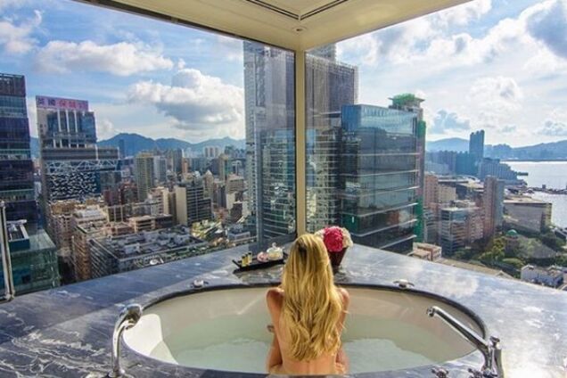 ''Невероятно'': яркие фото тревел-блогера удивили сеть