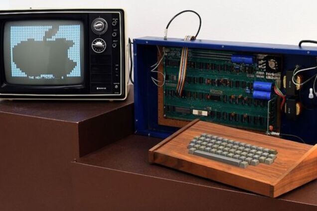 Первый компьютер Apple продали за $400 тысяч: как выглядит и что может