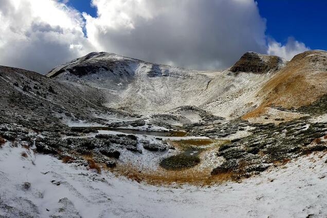 В Карпаты пришла зима: яркие фото