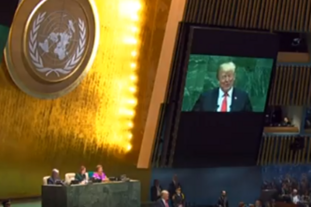 ''Не ожидал, но ладно'': в ООН высмеяли хвастливую речь Трампа. Видеофакт