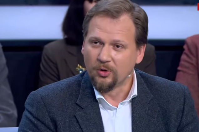 ''Не хотят стрелять в братьев'': скандальный украинский ведущий впал в маразм о ВСУ