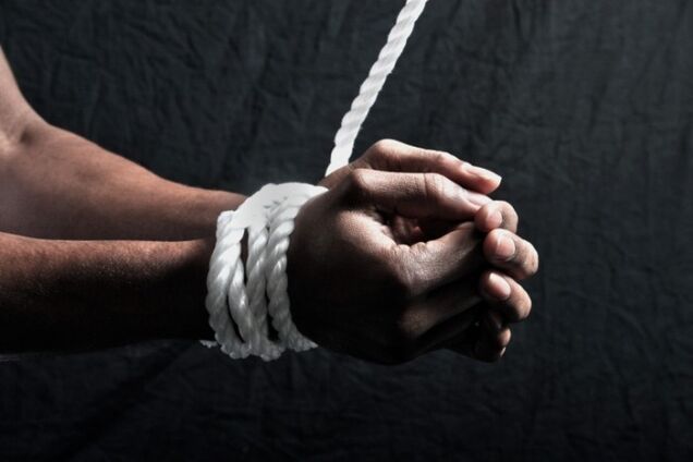 ''Глаз вынимали ложкой, сверлили грудь'': пленные рассказали о пережитых в ''Л/ДНР'' адских пытках