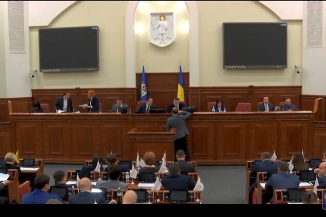 У Київраді знову з'явилася фракція ''Самопоміч'': що про це відомо