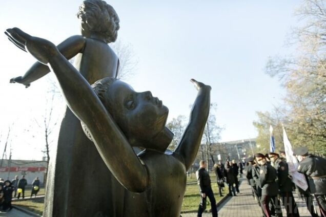 Трагедия в Бабьем Яру: историк о реальных жертвах, роли ОУН и нераскрытых тайнах