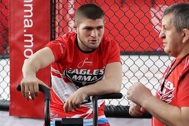 Санкції: батька російського чемпіона UFC не пустили в США на бій із Макгрегором