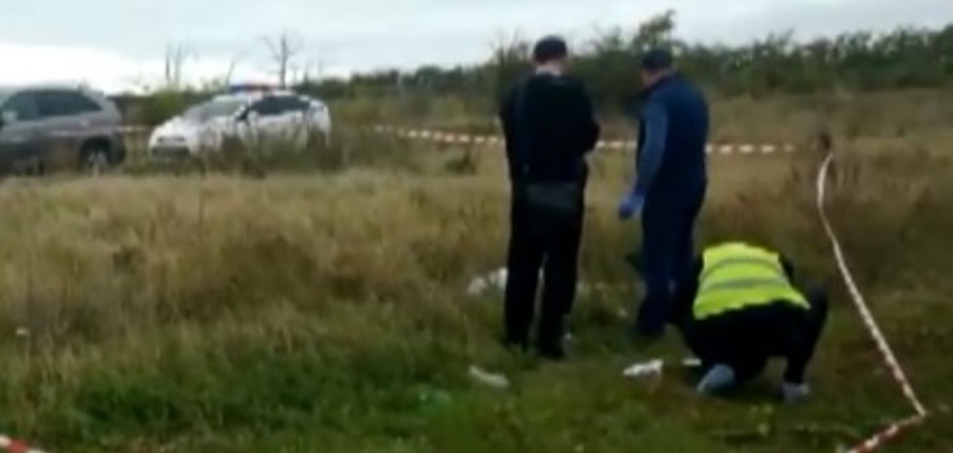 На Одещині край дороги знайшли тіло без голови