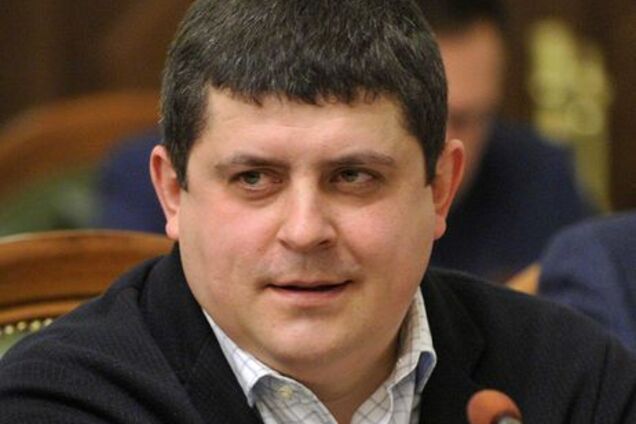 Бурбак: выборы должны состояться с новой ЦИК и Избирательным кодексом