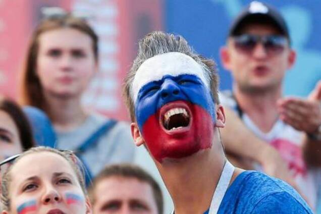 'Чьо, па рускі напісать нє могут?' Вице-президент ПАСЕ потроллил россиян в Париже